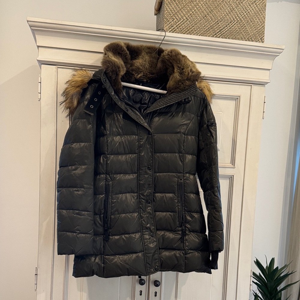 Aqua Olive Green Puffer Jacket with Faux Fur Collar and Hood